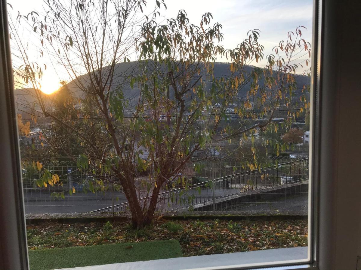 Chez Doukine Apartment Beure Bagian luar foto