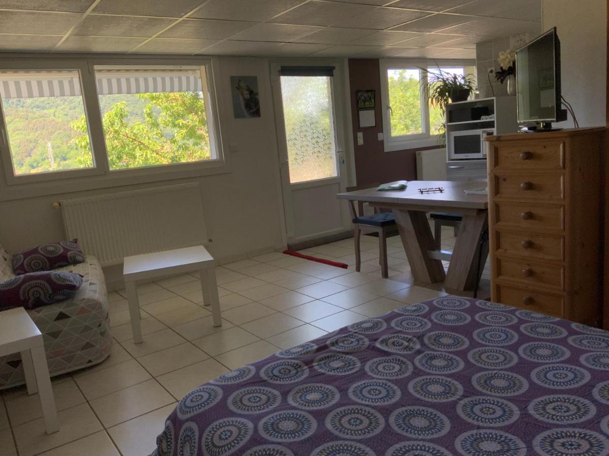 Chez Doukine Apartment Beure Bagian luar foto