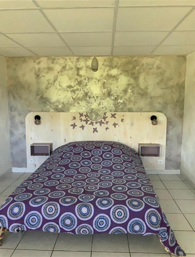 Chez Doukine Apartment Beure Bagian luar foto